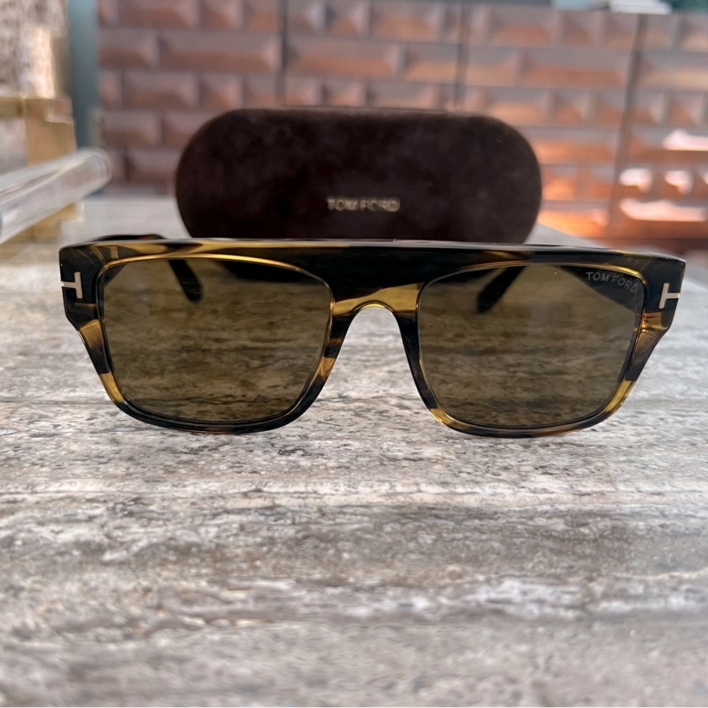 NEW Tom Ford Dunning Sunglasses w/ case